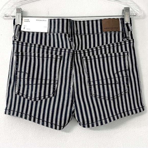American Eagle Shorts, Sz 2 - Picture 2 of 5
